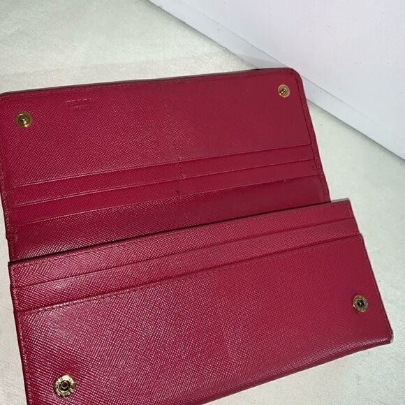 💥AUTHENTIC💥Prada Saffiano Leather Long Wallet - Picture 7 of 9
